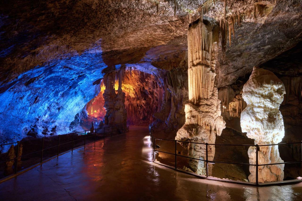 Postojna Cave Hotel Jama Bagian luar foto